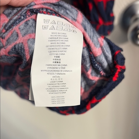 Michael Kors Blue and Red Graphic 3/4 Sleeve Blouse - Picture 6 of 9